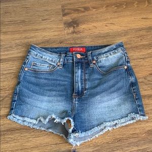 guess shorts